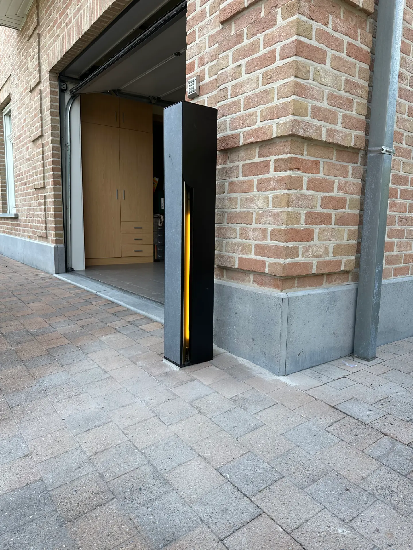 Laadpalen door DYMNO