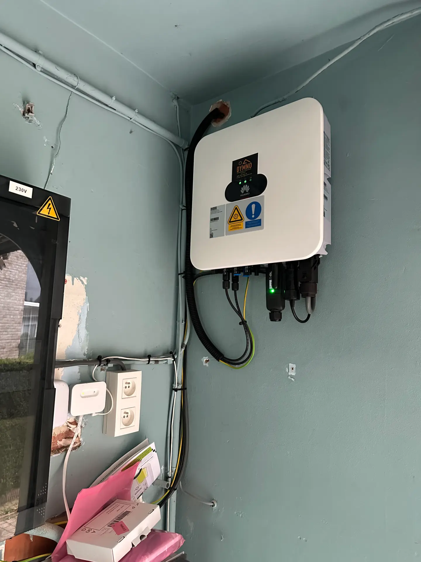 Zonnepanelen door DYMNO