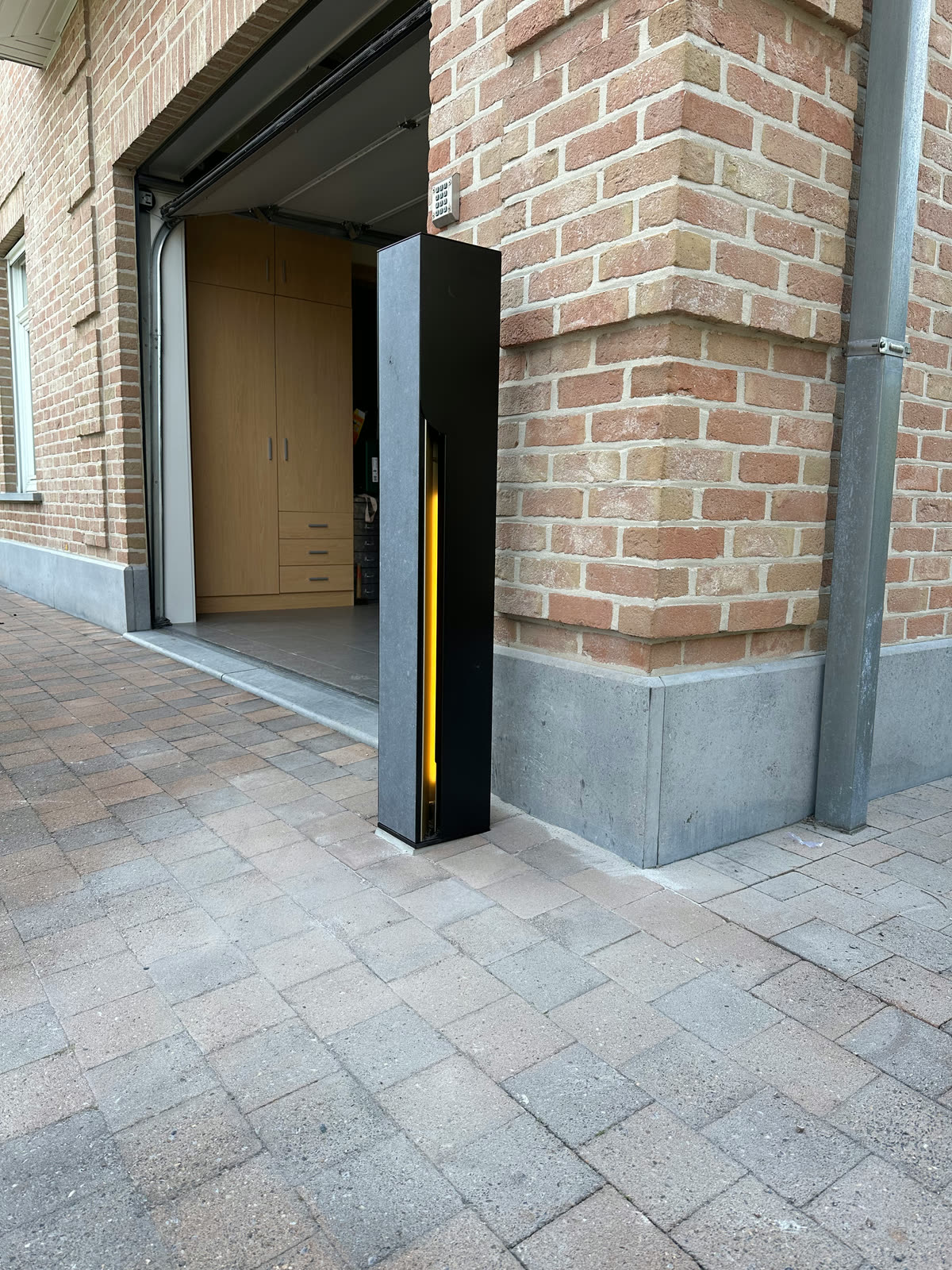 Loxone domotica door DYMNO
